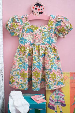 Girls' Puff Sleeve Dress in Blue 60s Psychedelic Floral