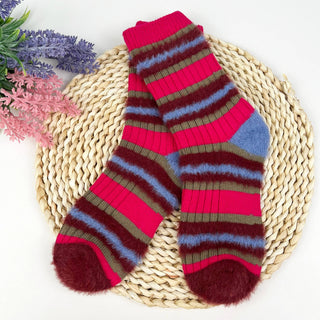 Retro Striped Pattern Socks