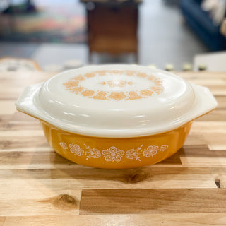Vintage Butterfly Gold Pyrex Casserole Dish 045
