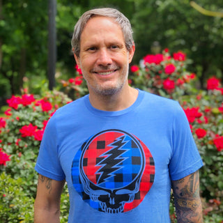 Buffalo Plaid Stealie Unisex T | Little Hippie