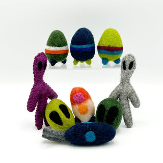 Space Cat Wool Pet Toy