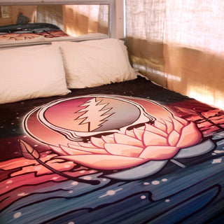 Grateful Dead Lotus Stealie Sherpa Fleece Blanket | Little Hippie
