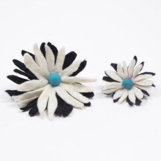 Black & White Daisy Collar Accessory
