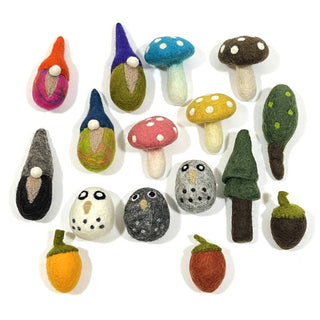Assorted Woodland Wool Cat Toys