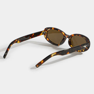 Retro Oval Frame Tinted Sunglasses