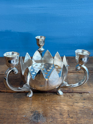 Vintage MCM Reed & Barton Water Lily Flower Frog Silver-Plated Centerpiece With Candle Holders