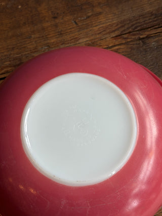 Vintage Pyrex Pink Flamingo Round 024 Casserole Dish 02