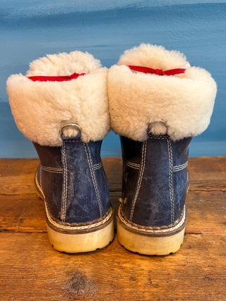 Vintage 2000s Y2K NIS Blue Leather and Shearling Hiking Boots