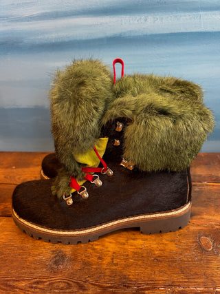 Vintage 2000s Y2K NIS Green Fur Hiking Boots