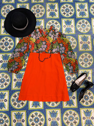 Vintage 1960s 1970s Mini Orange Florals Flowy Sleeves Garden Party Dress