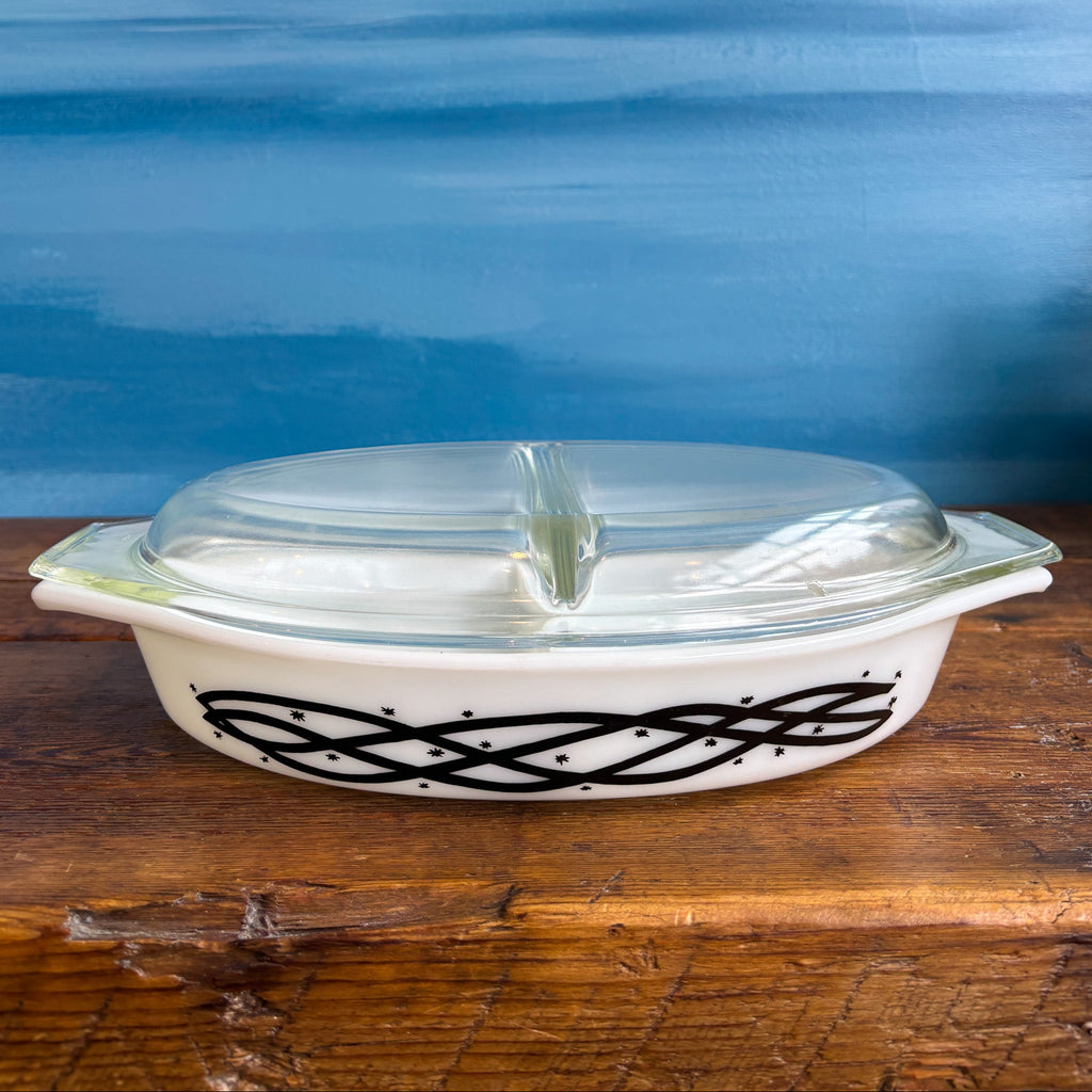 Vintage Pyrex Barbed Wire 1958 Divided Casserole Dish – Little Hippie