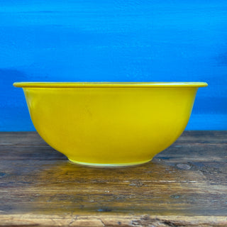 Vintage Pyrex 1980s Primary Colors Clear Bottom Mixing Bowl Set