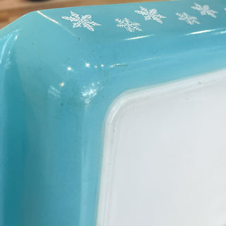 Vintage 1950s Pyrex Snowflake Baking Dish 478-B