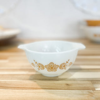 Vintage 1970s Pyrex Butterfly Gold Cinderella Bowl Set of 3