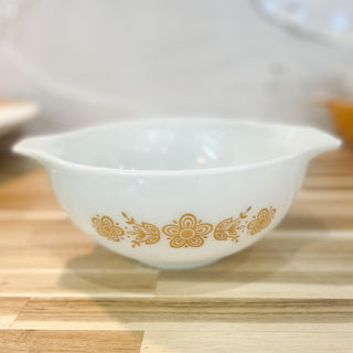 Vintage 1970s Pyrex Butterfly Gold Cinderella Bowl Set of 3