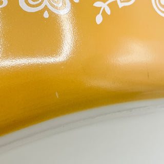Vintage Butterfly Gold Pyrex Casserole Dish 045