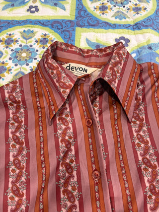 Vintage 1970s Brown Paisley Disco Dagger Collar Button Up Shirt