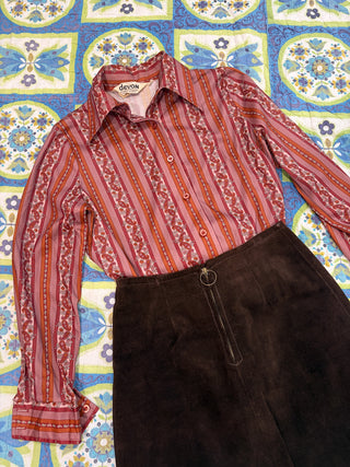 Vintage 1970s Brown Paisley Disco Dagger Collar Button Up Shirt