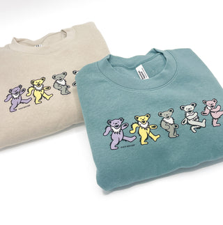 Pastel Bears Women's Crop Sweatshirt