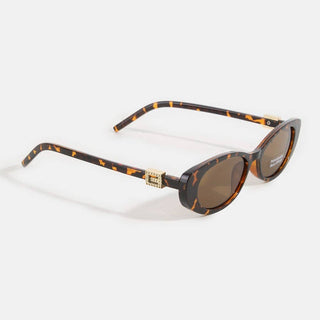Metallic Accent Wide Oval Lens Sunglasses