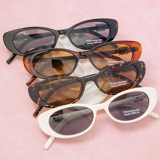 Metallic Accent Wide Oval Lens Sunglasses
