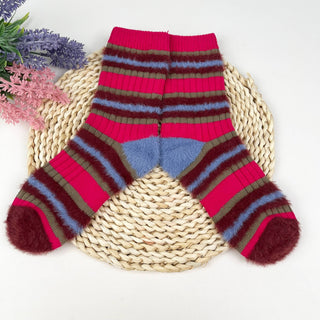 Retro Striped Pattern Socks