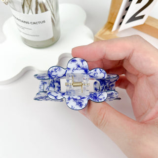 Wave Flowers Claw Clip