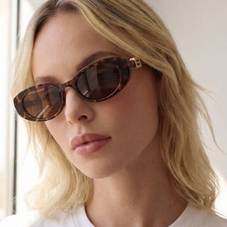 Metallic Accent Wide Oval Lens Sunglasses