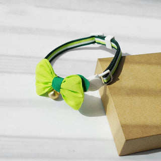 Cat Collar with Bow & Green Stripe